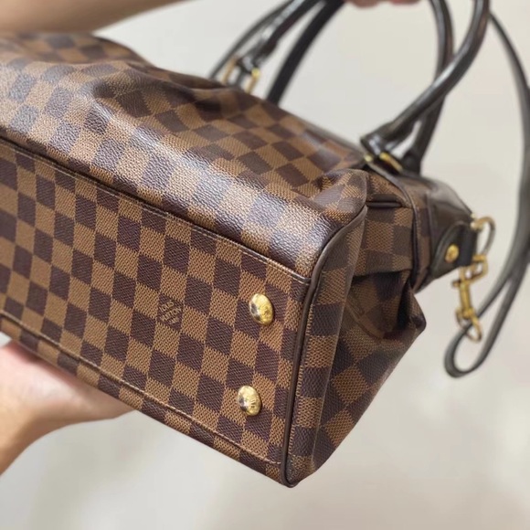 Louis Vuitton Trevi MM tote - Picture 4 of 7